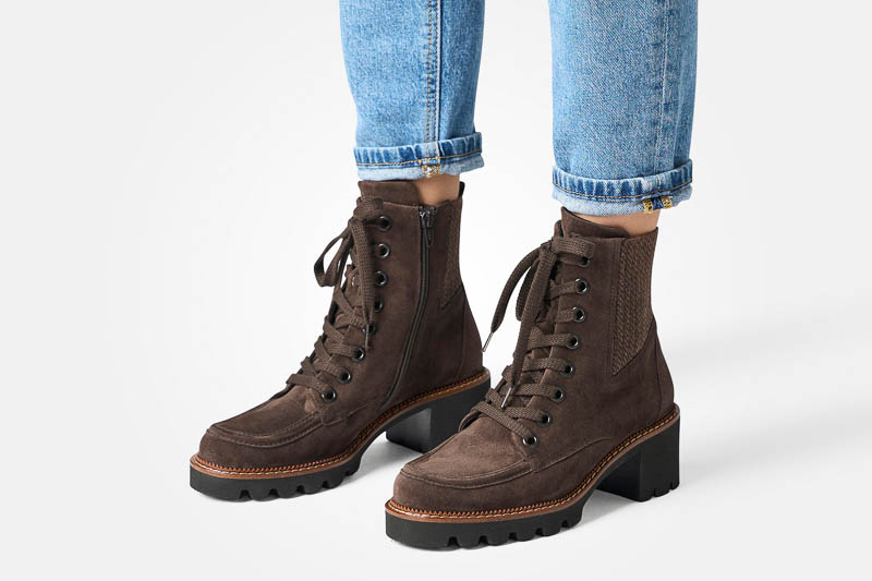Lace-up boots