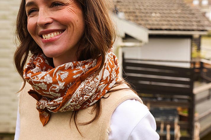 CALCUTTA CARAMEL MUM 100CM